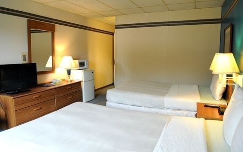 Americas Best Value Inn Story City Exterior foto